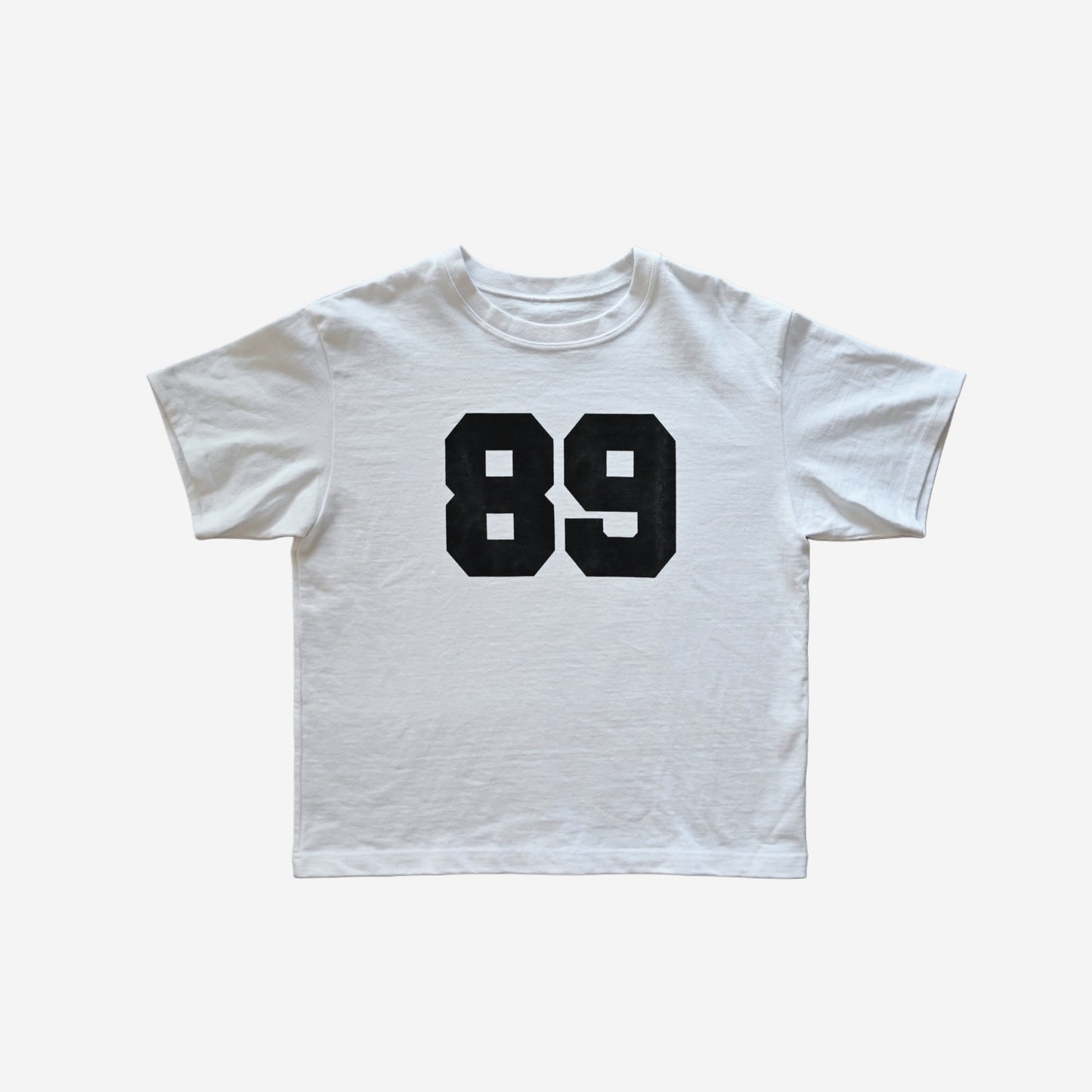 89" graphic T