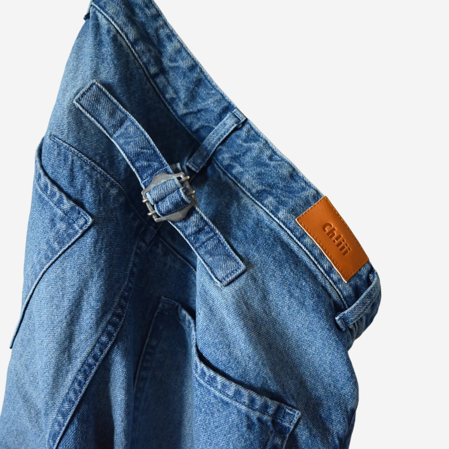 Midlize Wide Denim
