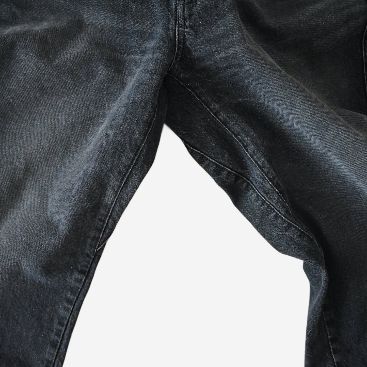 Midlize Wide Black Denim