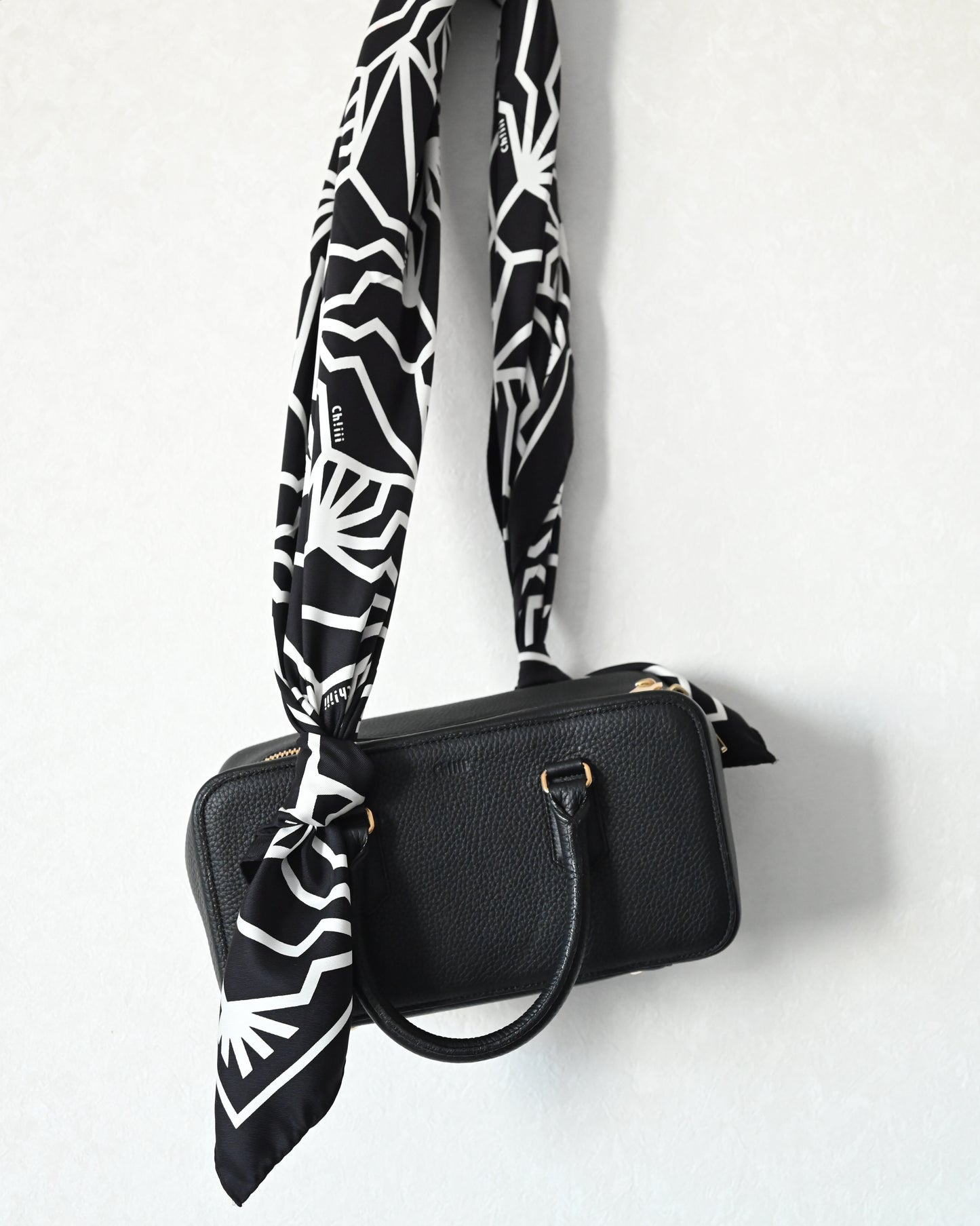 BAKIBAKI × ch!iii silk scarf