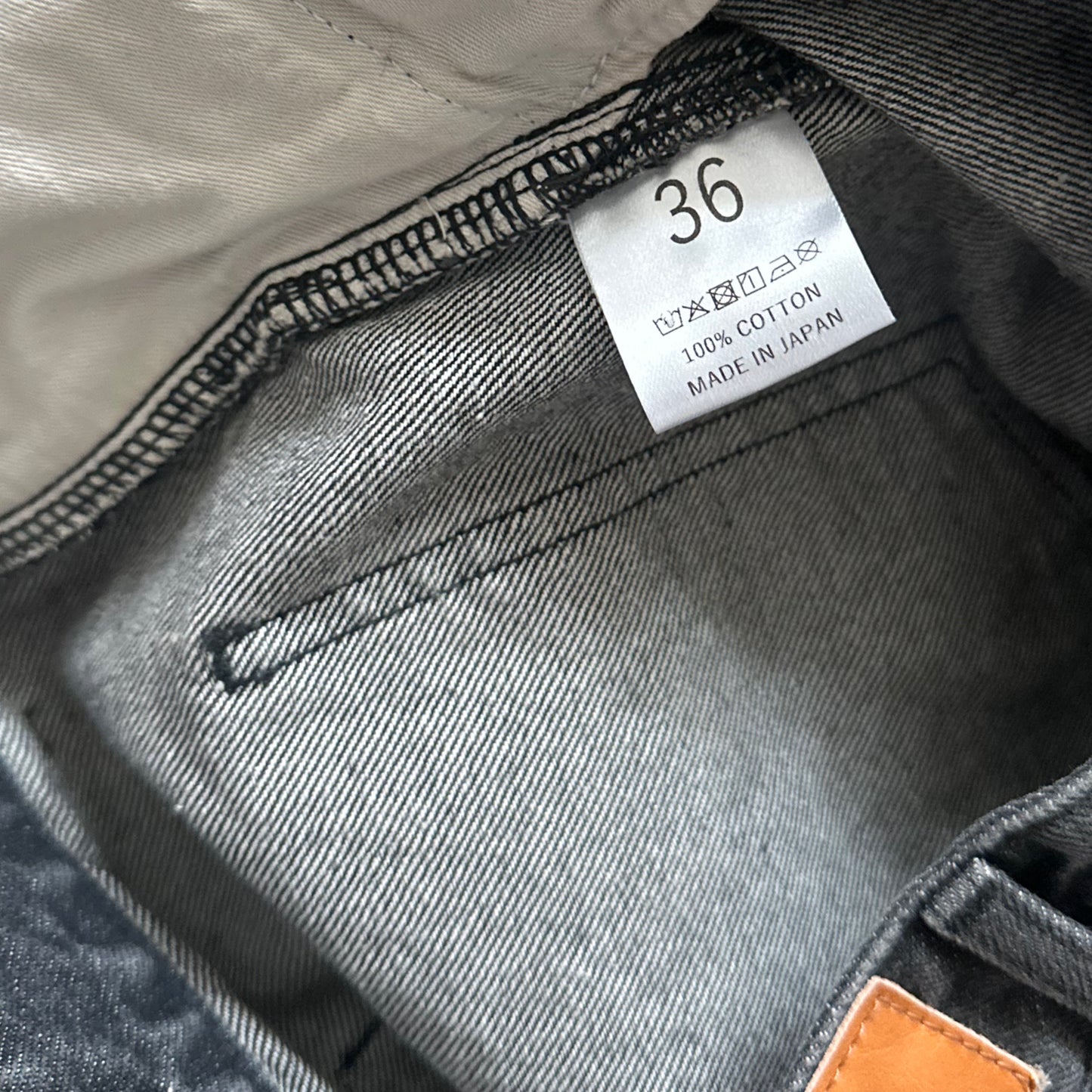 Midlize Wide Black Denim