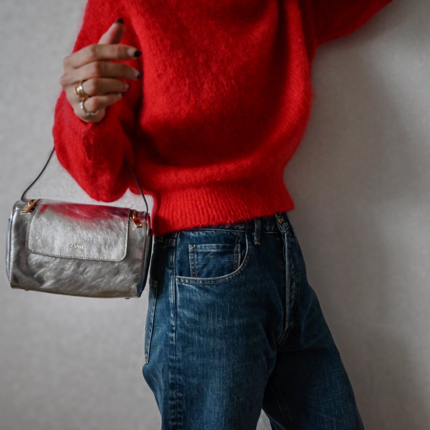 W-zip One Shoulder