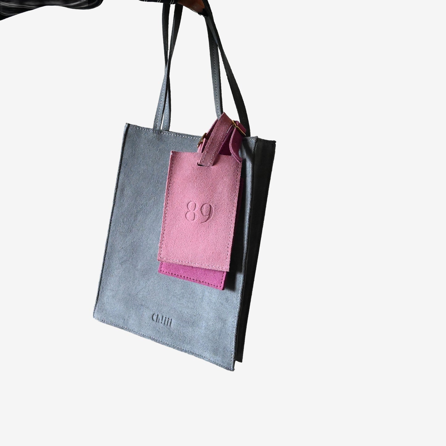 With Tote