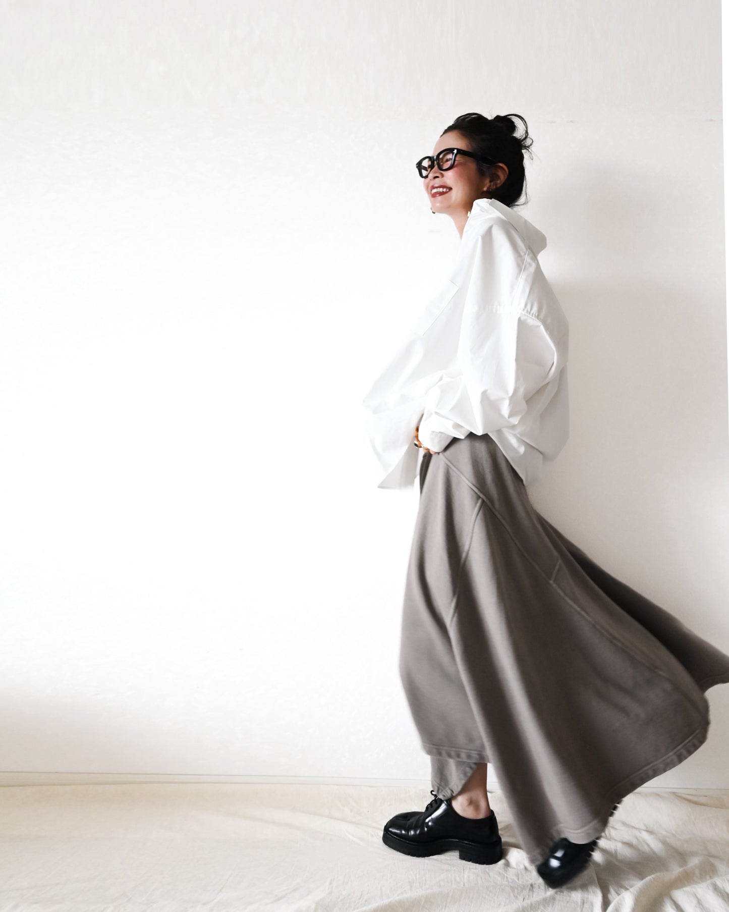 Sweat Asymmetry Skirt