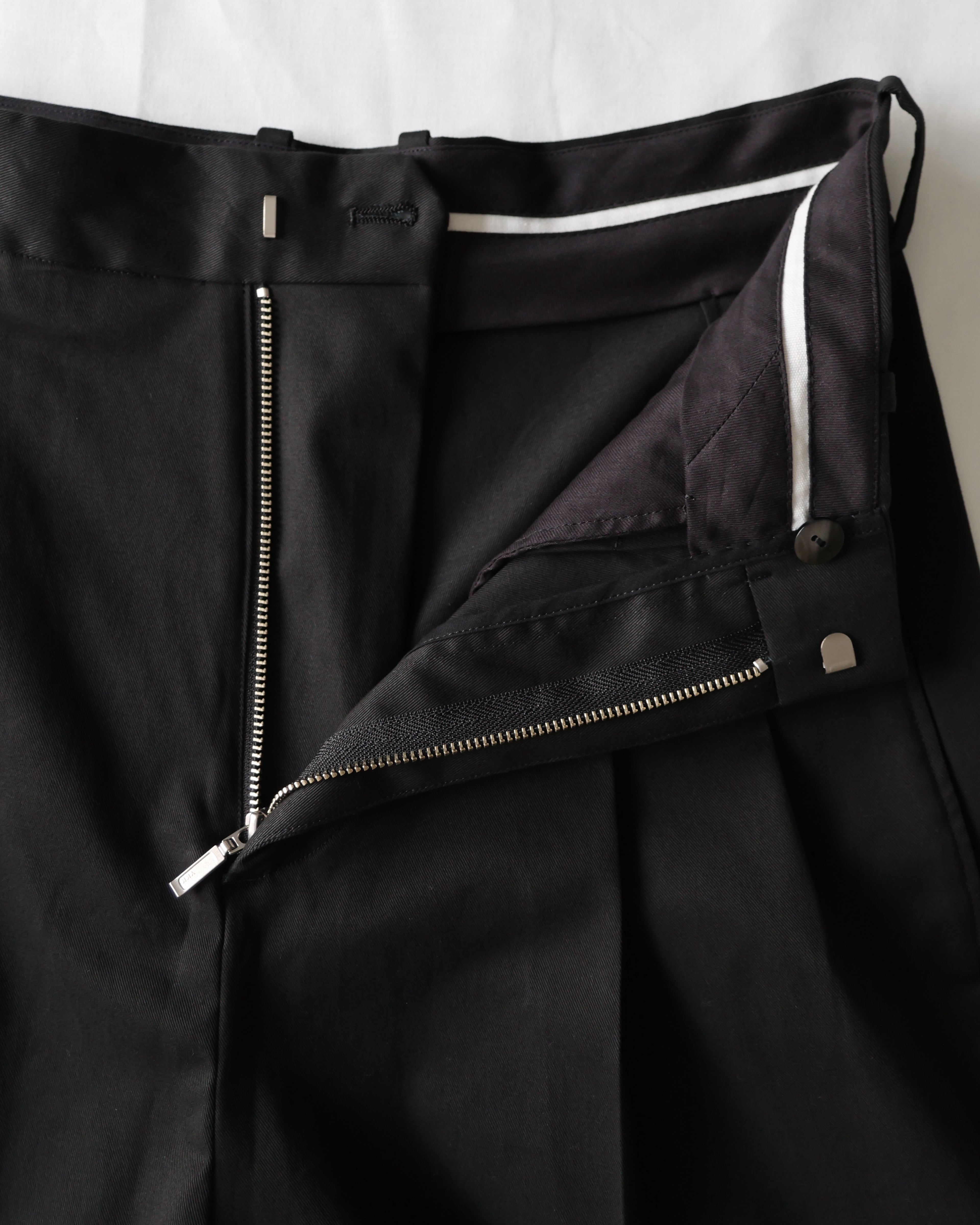 Tuck Wide Pants / Chino – ch!iii