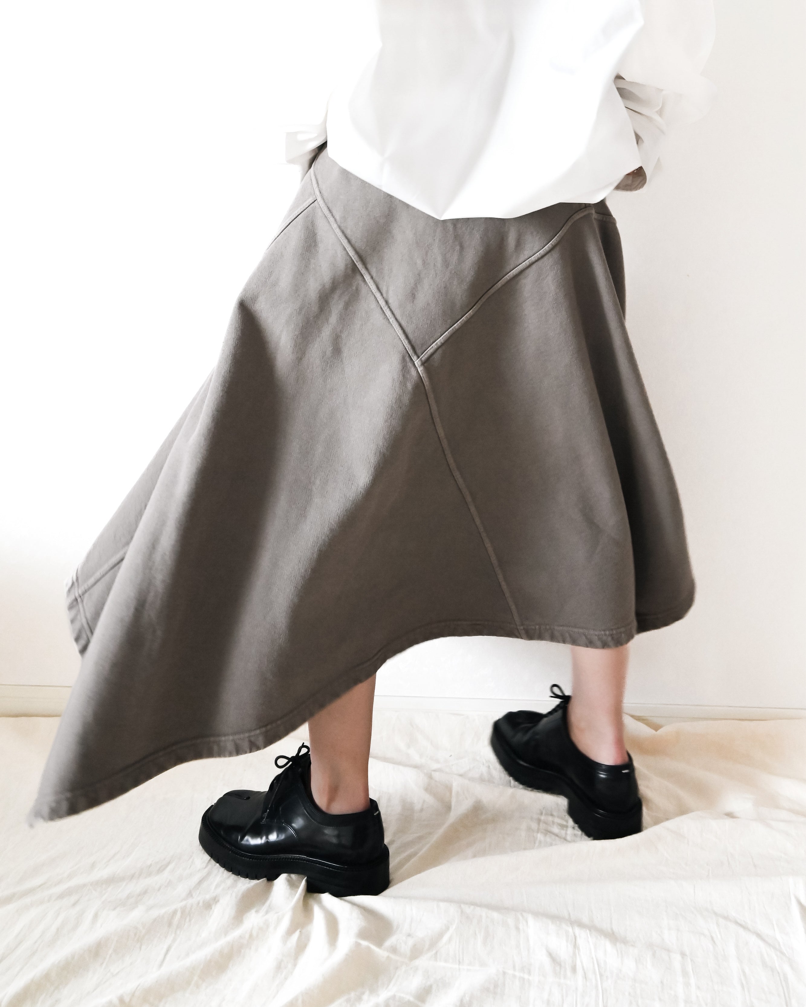 APPAREL – ch!iii