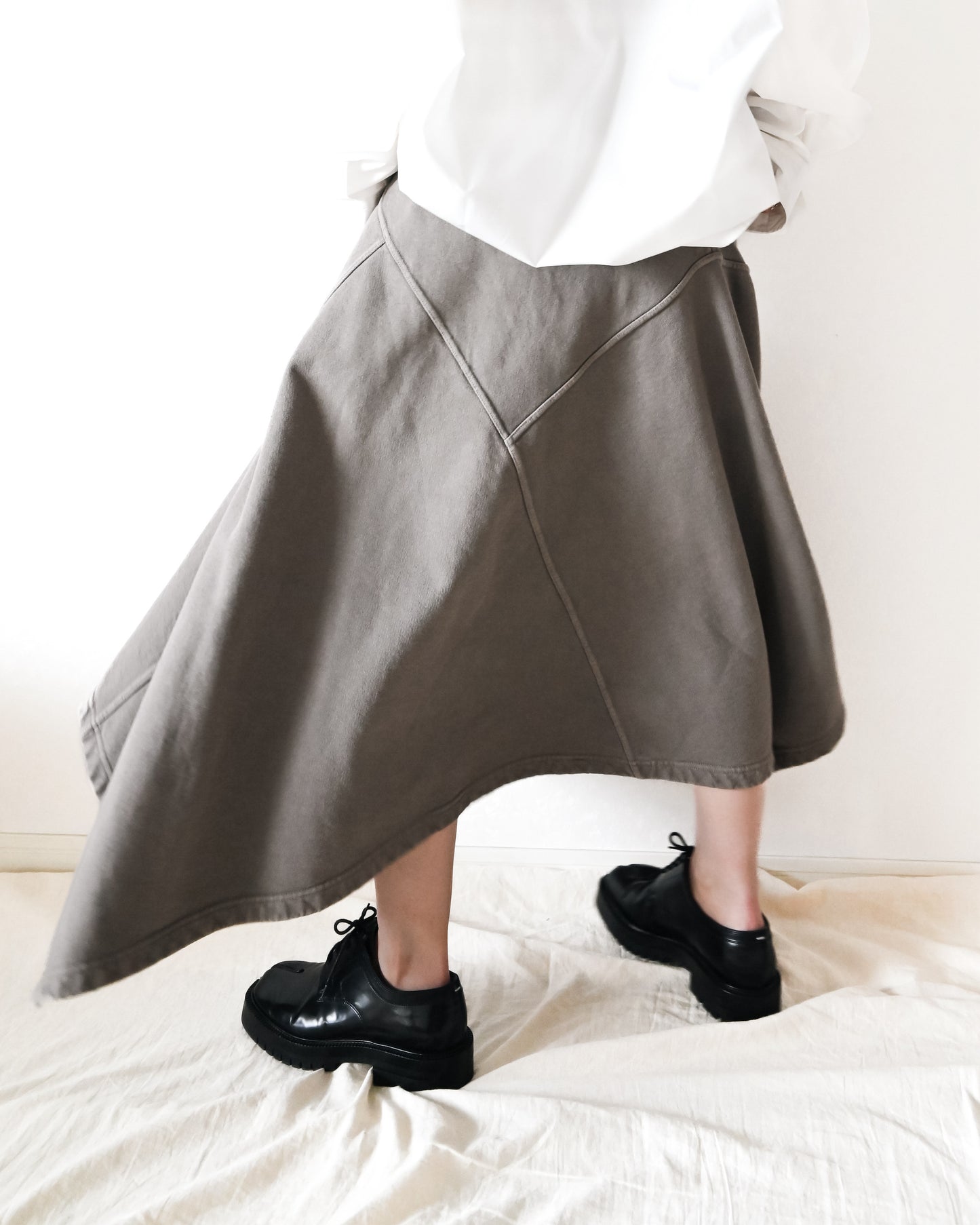 Sweat Asymmetry Skirt