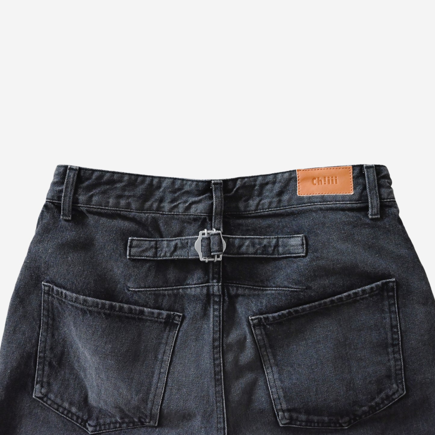 Midlize Wide Black Denim