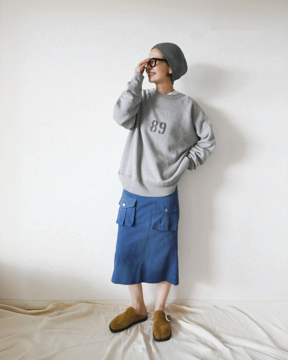 89 Raglan Sweat