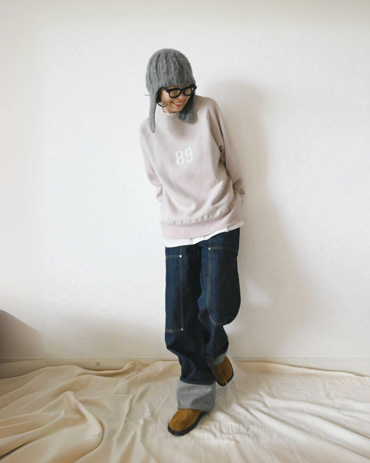 89 Raglan Sweat