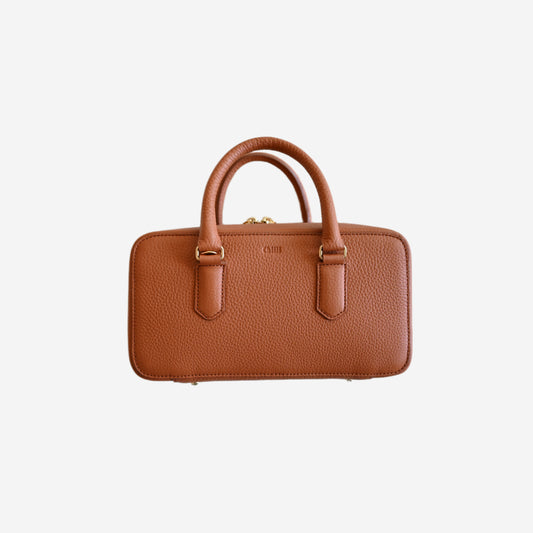 美品✨希少カラー ch!iii 助かり ボディーバッグ ロゴ シボ革 モスグリーン 