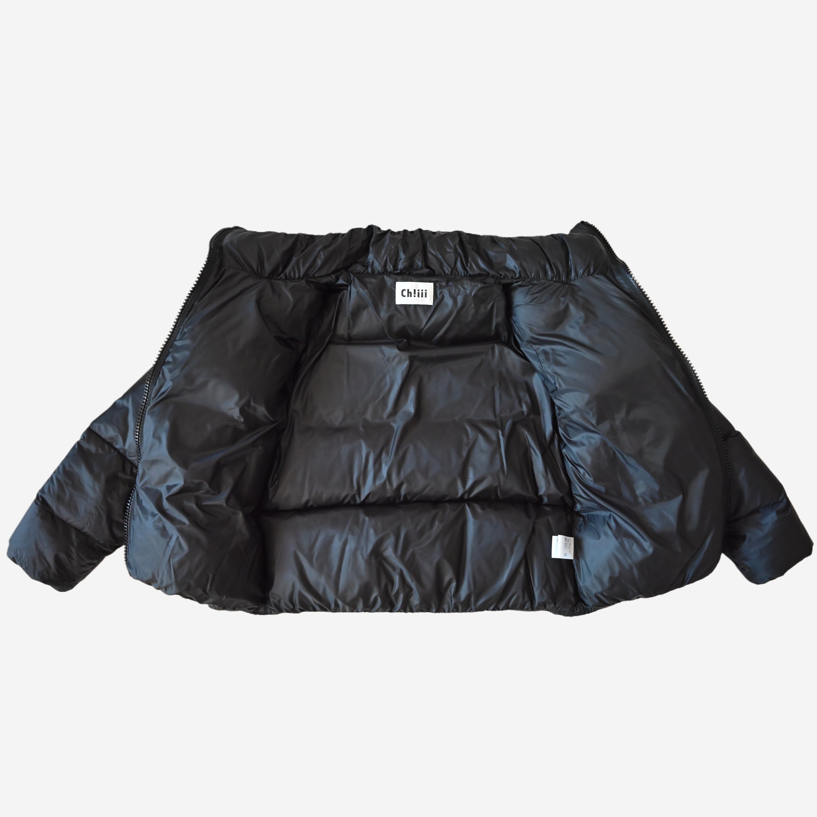 ジャケット・アウター chiiiibag chiiiibag High neck Cropped Down 新品完売品‼️の通販 by