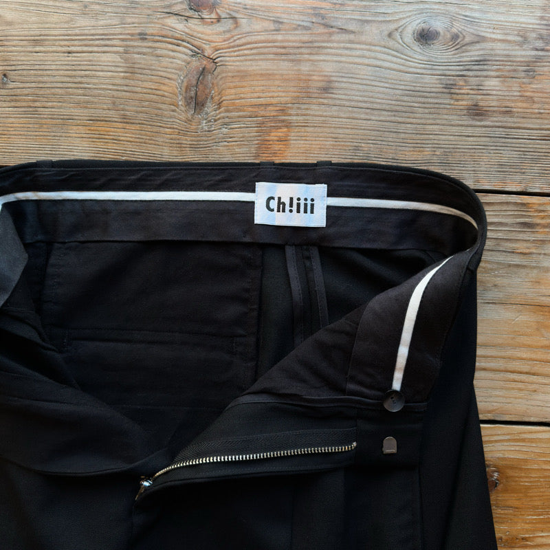 Tuck Wide Pants　